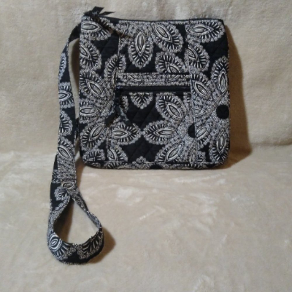 Vera Bradley Classic Black & White Retired Pattern - Crossbody / Shoulder Bag